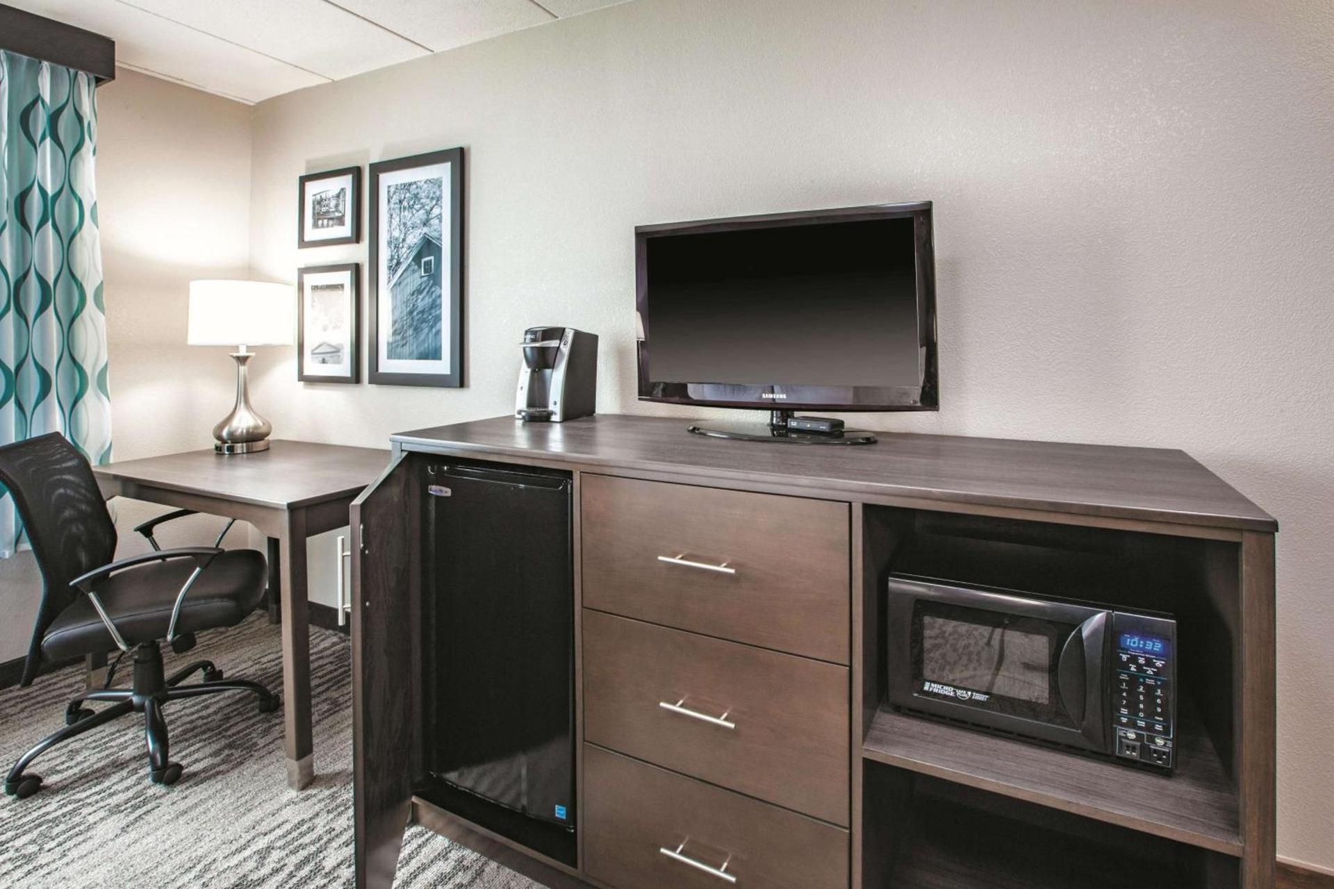 La Quinta by Wyndham Sturbridge photo 22