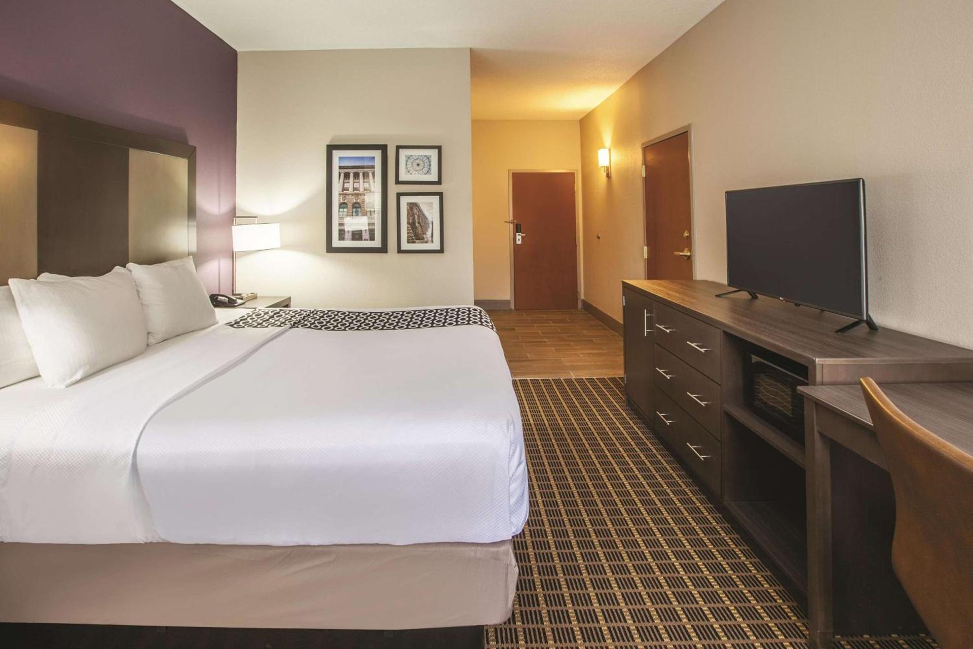 La Quinta by Wyndham Mechanicsburg - Harrisburg photo 17