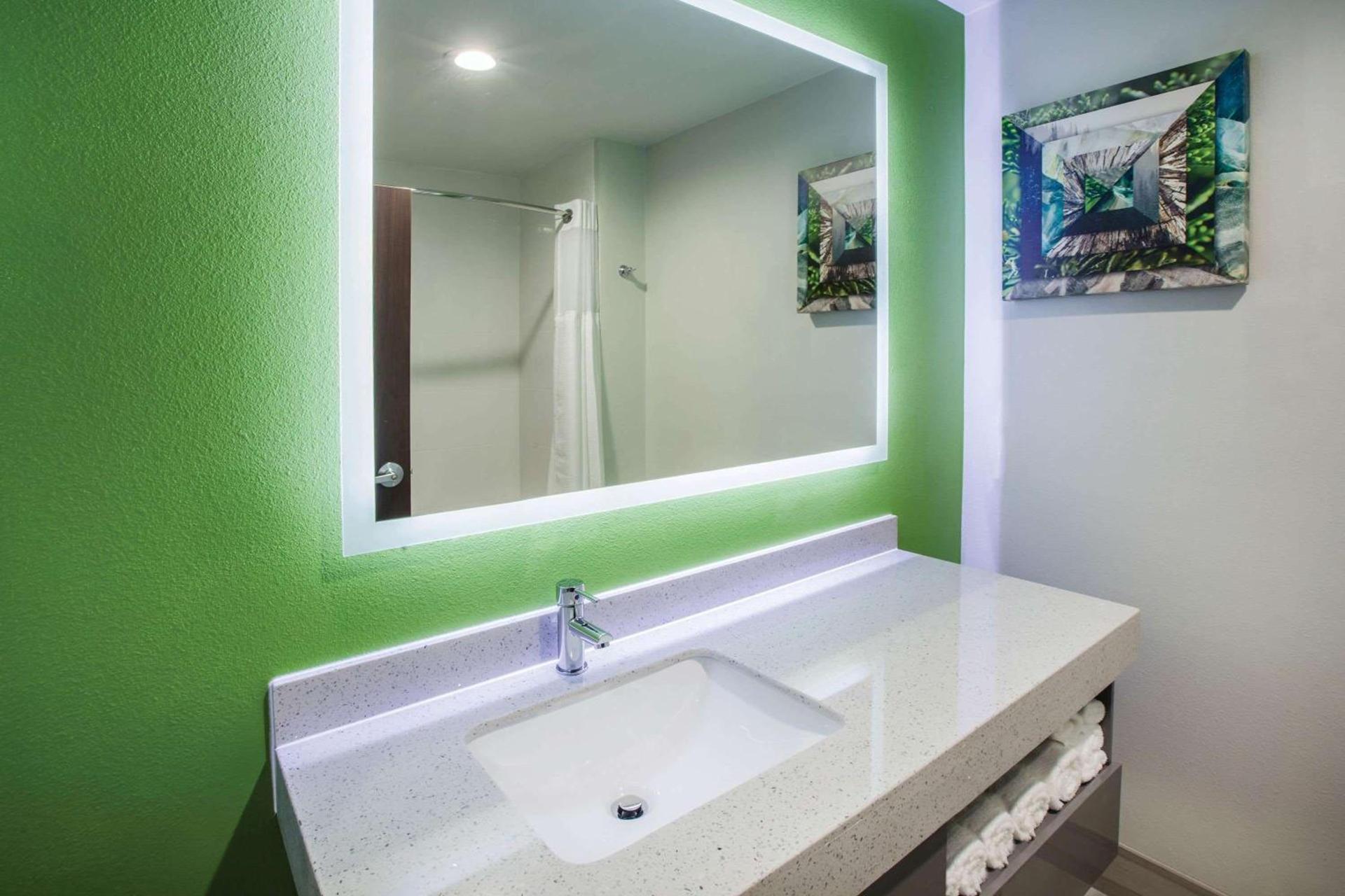 La Quinta by Wyndham Owasso photo 50
