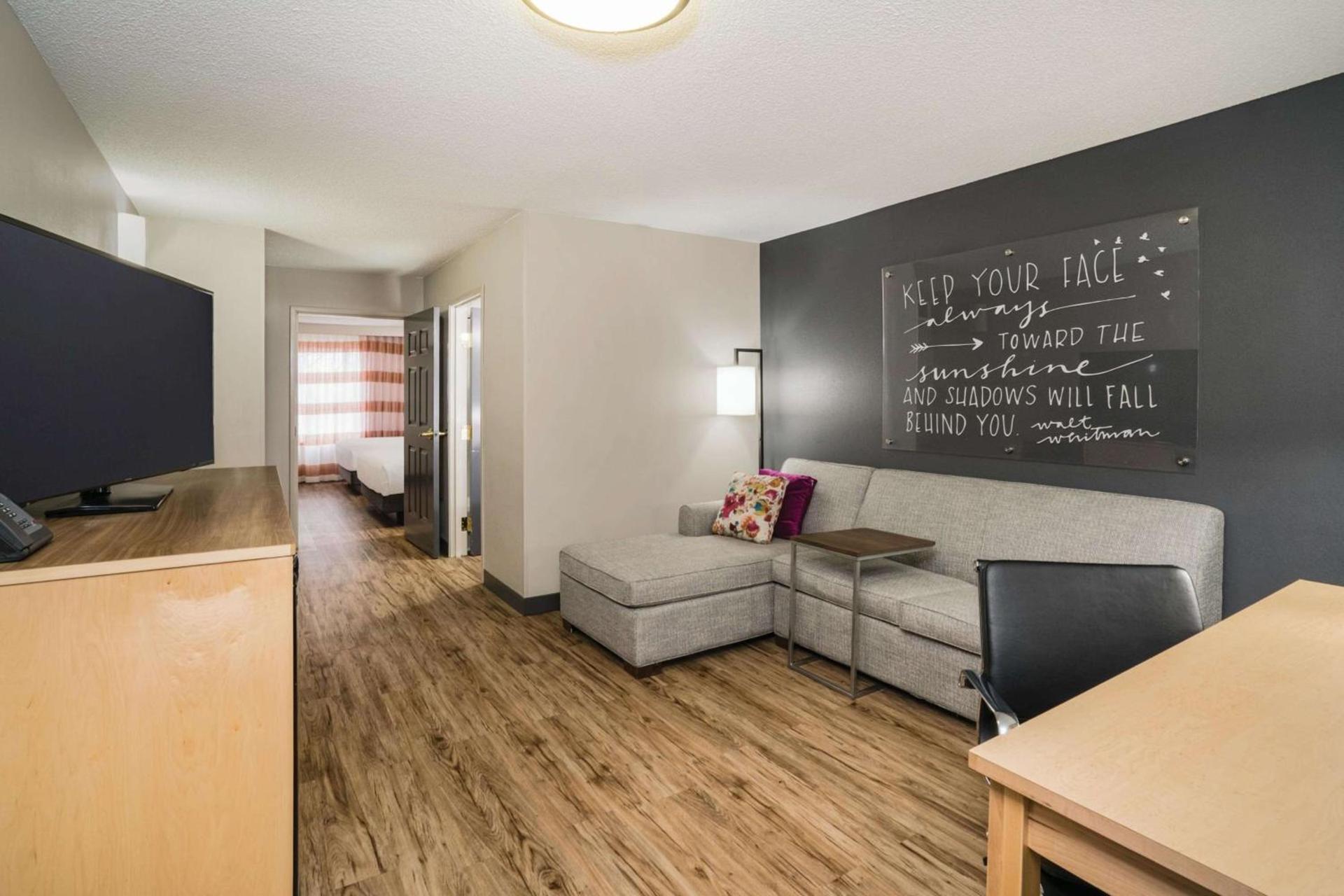 La Quinta by Wyndham Chattanooga North - Hixson photo 24