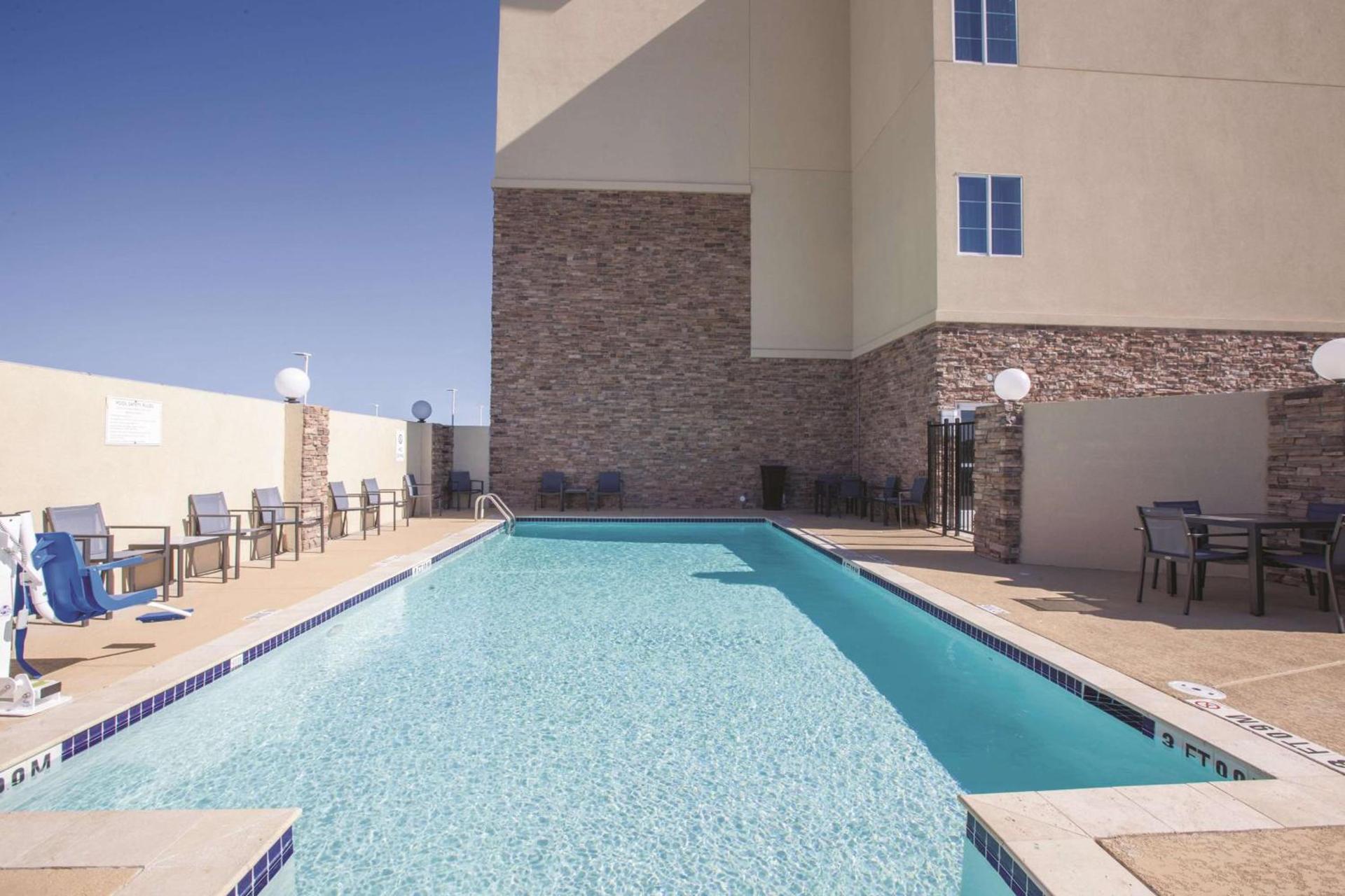 La Quinta by Wyndham Kingsville photo 33