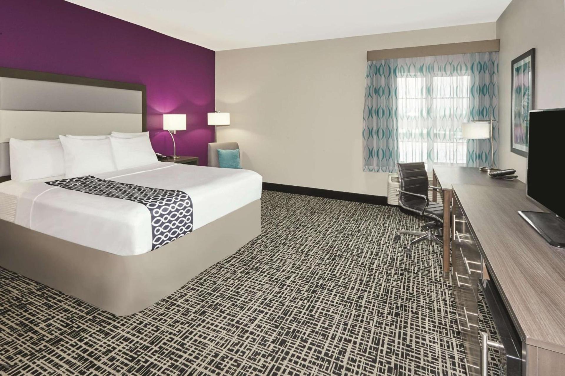 La Quinta by Wyndham Springfield IL photo 5