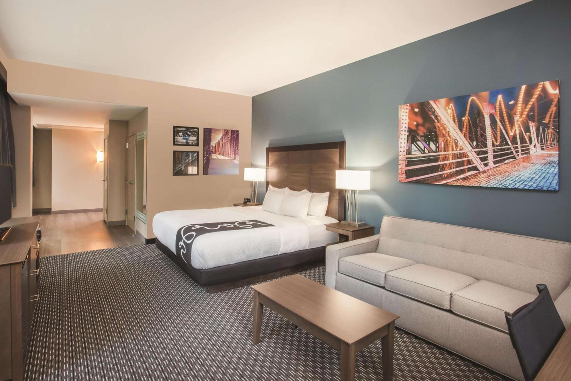 La Quinta Inn & Suites by Wyndham Chicago Downtown photo 13