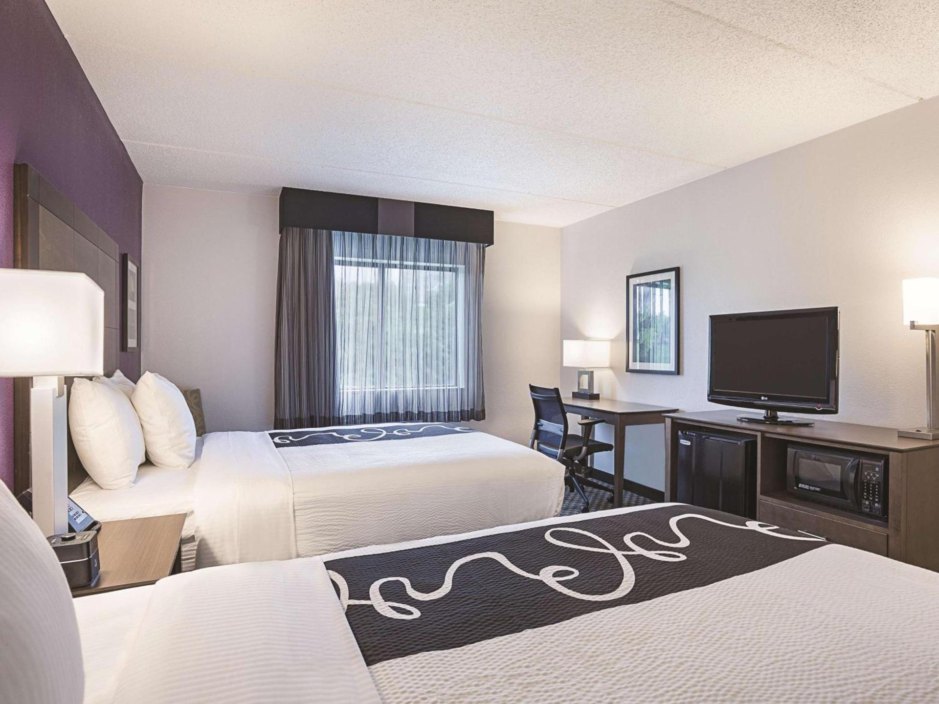 La Quinta by Wyndham Baltimore BWI Airport photo 17