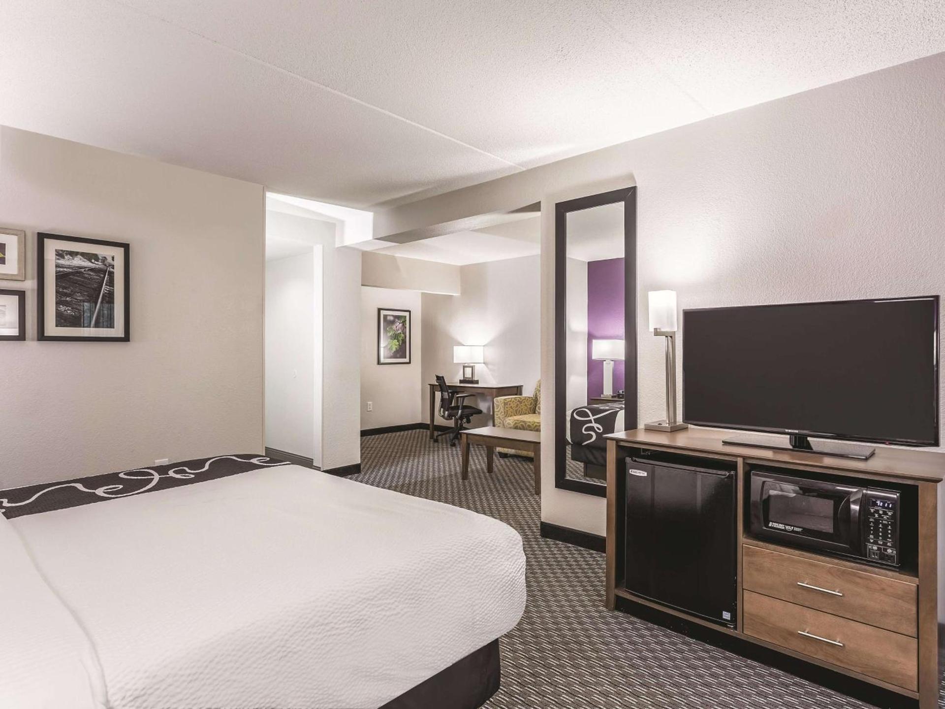 La Quinta by Wyndham Columbia / Fort Meade photo 6