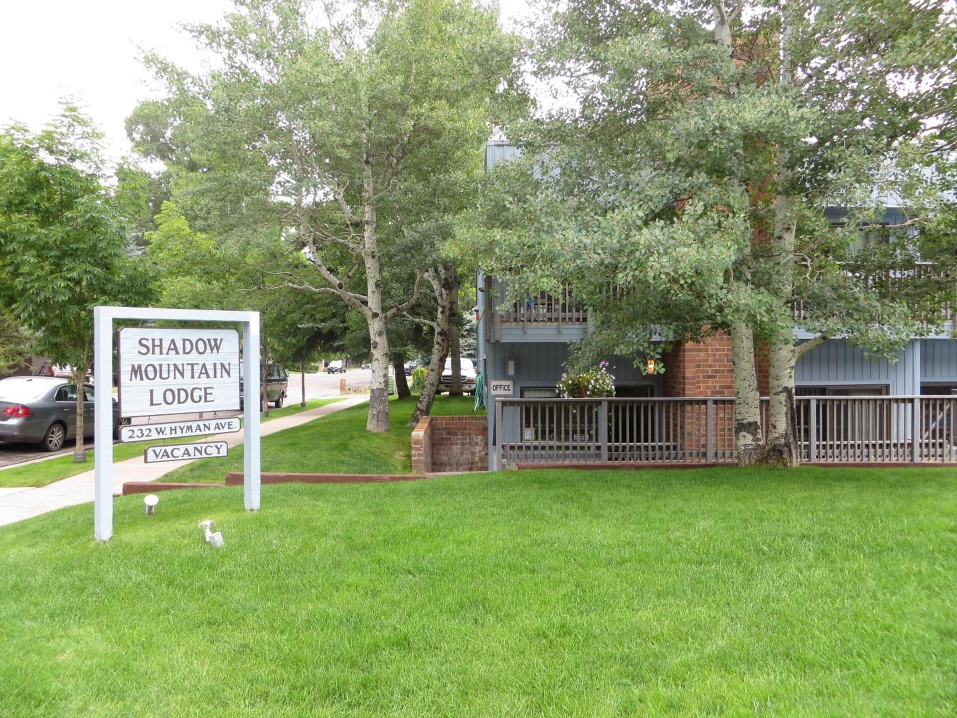 Shadow Mountain Lodge photo 4