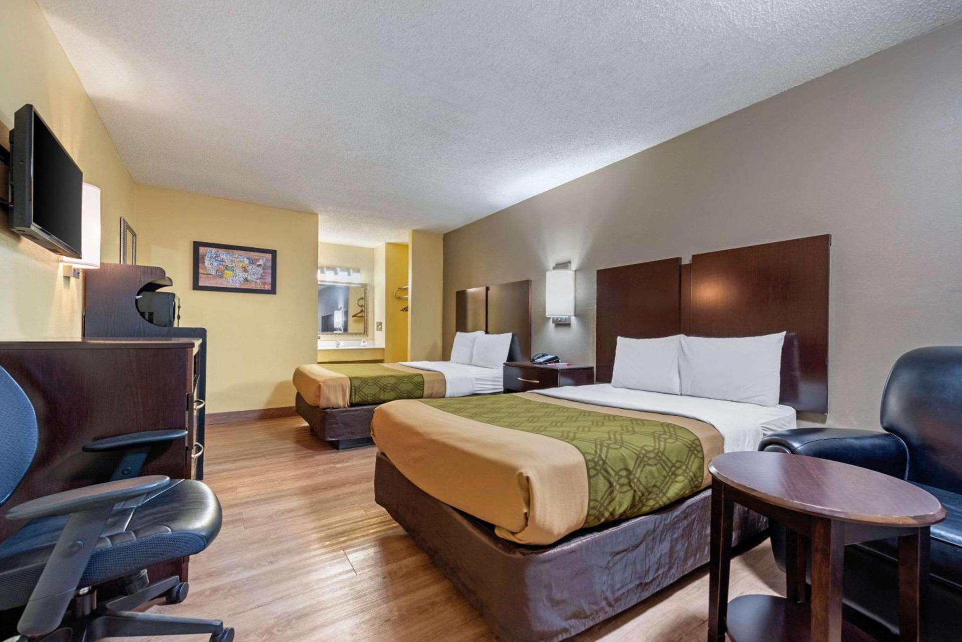 Econo Lodge Lexington Southeast photo 7
