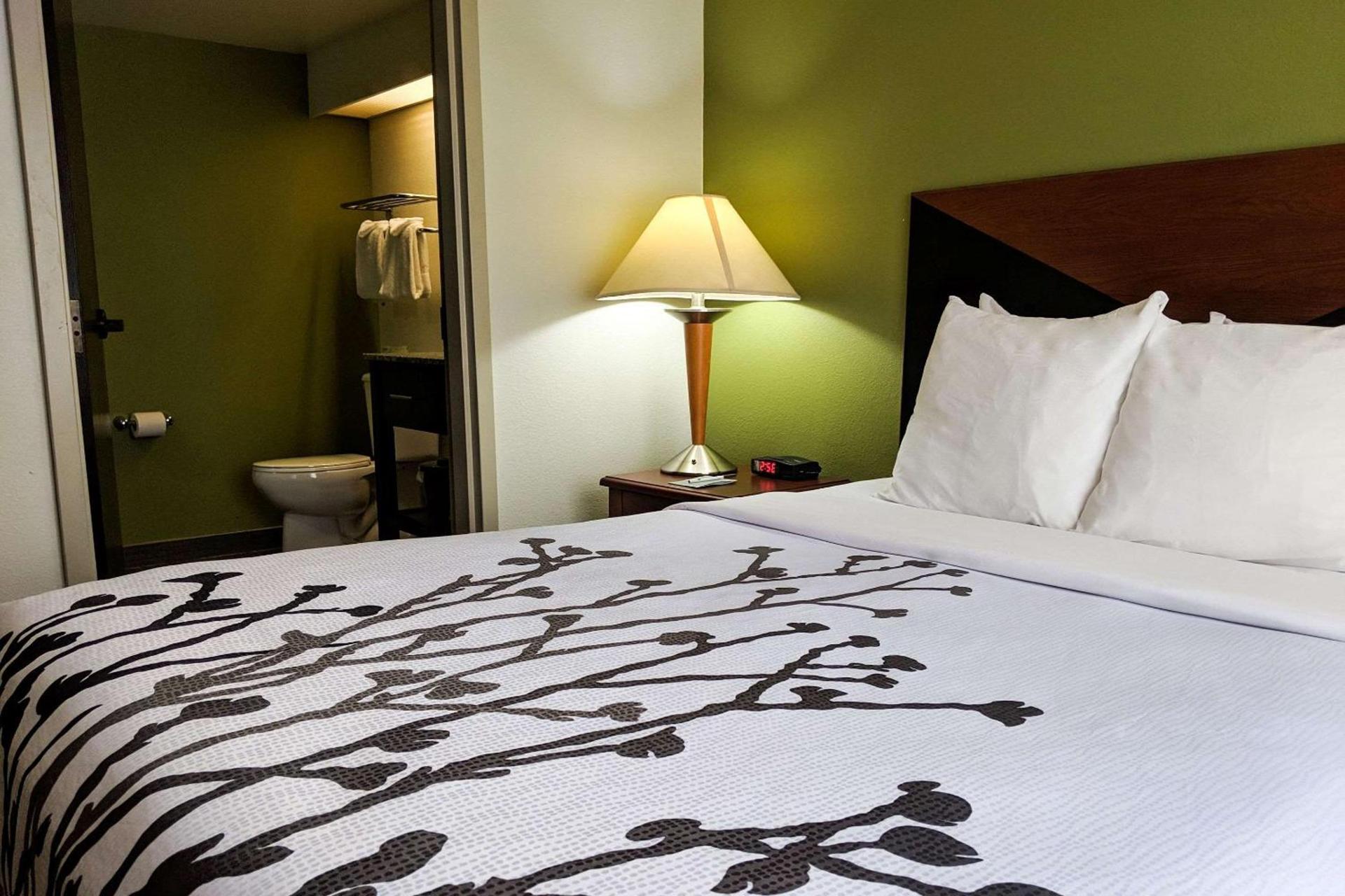 Sleep Inn Woodbridge - Potomac Mills photo 10