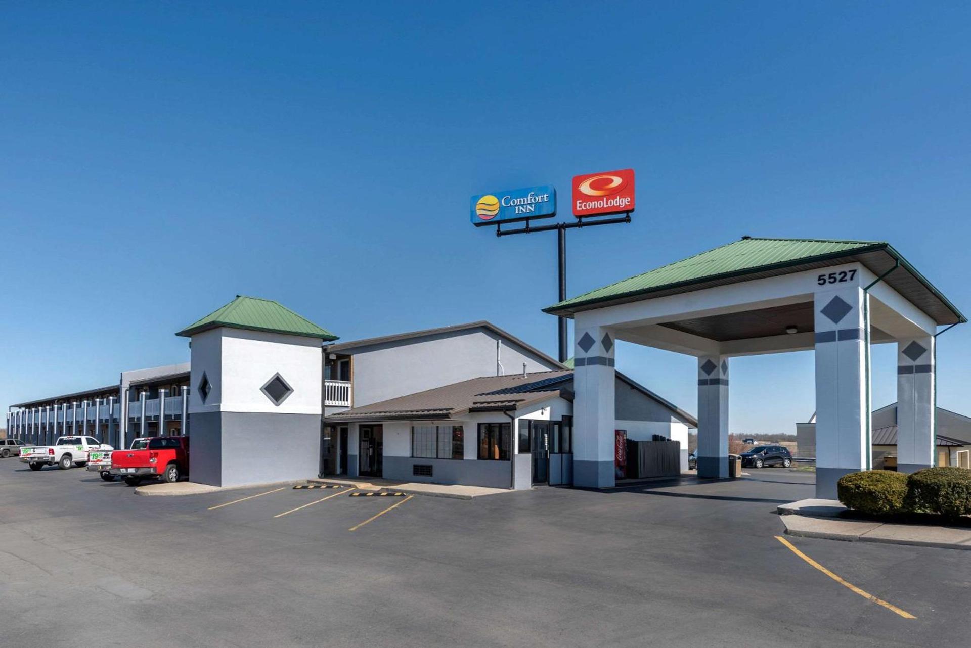Econo Lodge Lexington Southeast photo 2