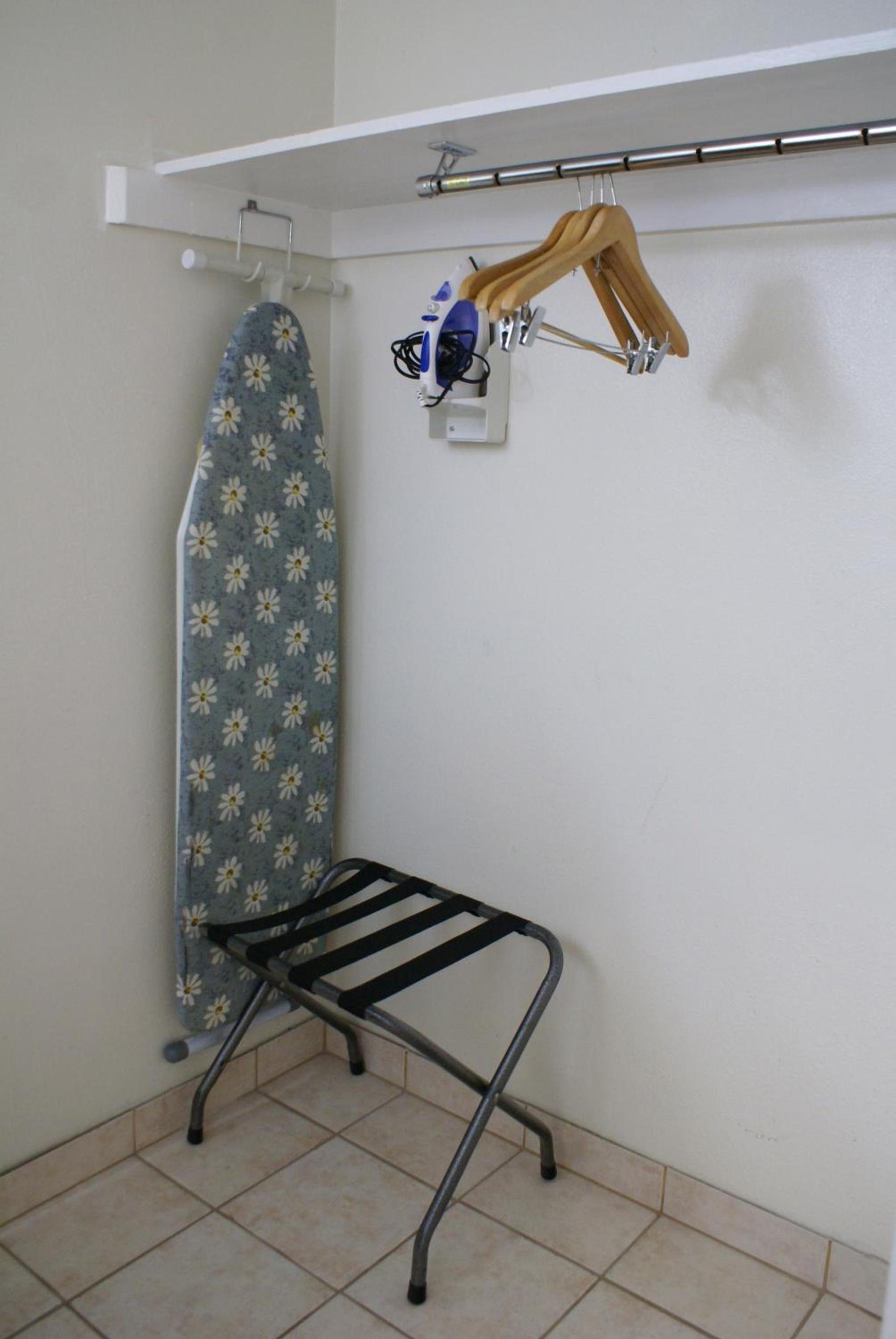 Colony Inn photo 46