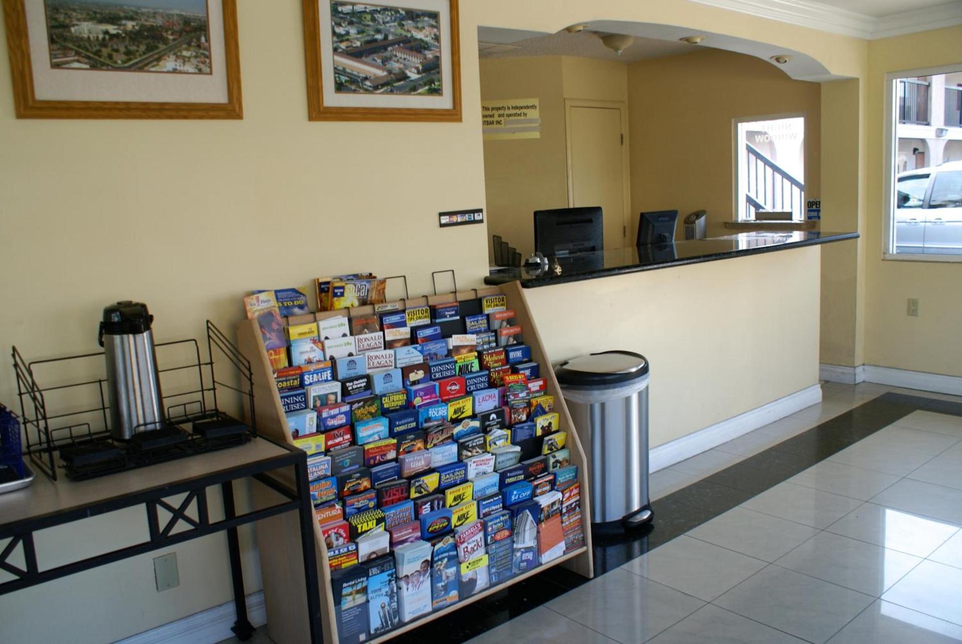 Colony Inn photo 24