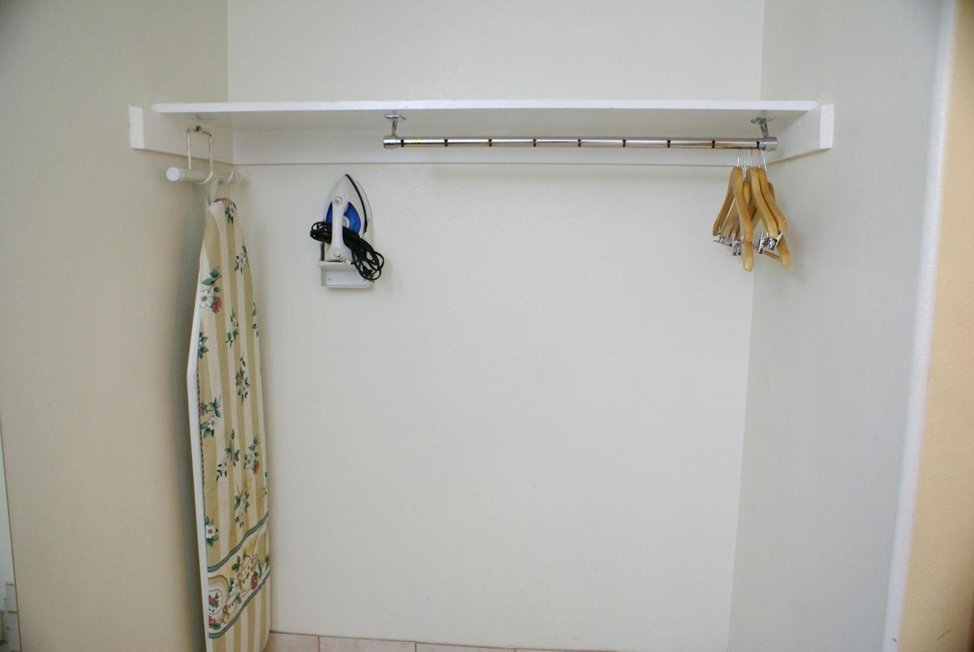 Colony Inn photo 29