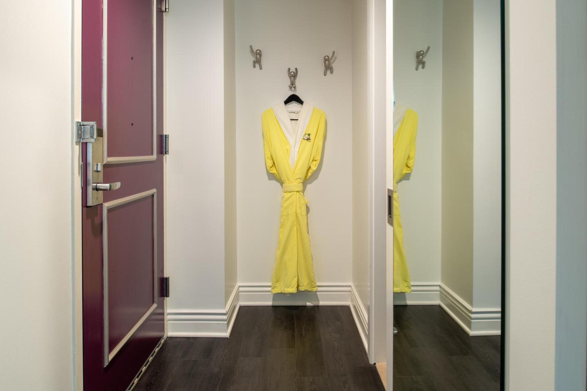 Staypineapple, An Artful Hotel, Midtown New York photo 51
