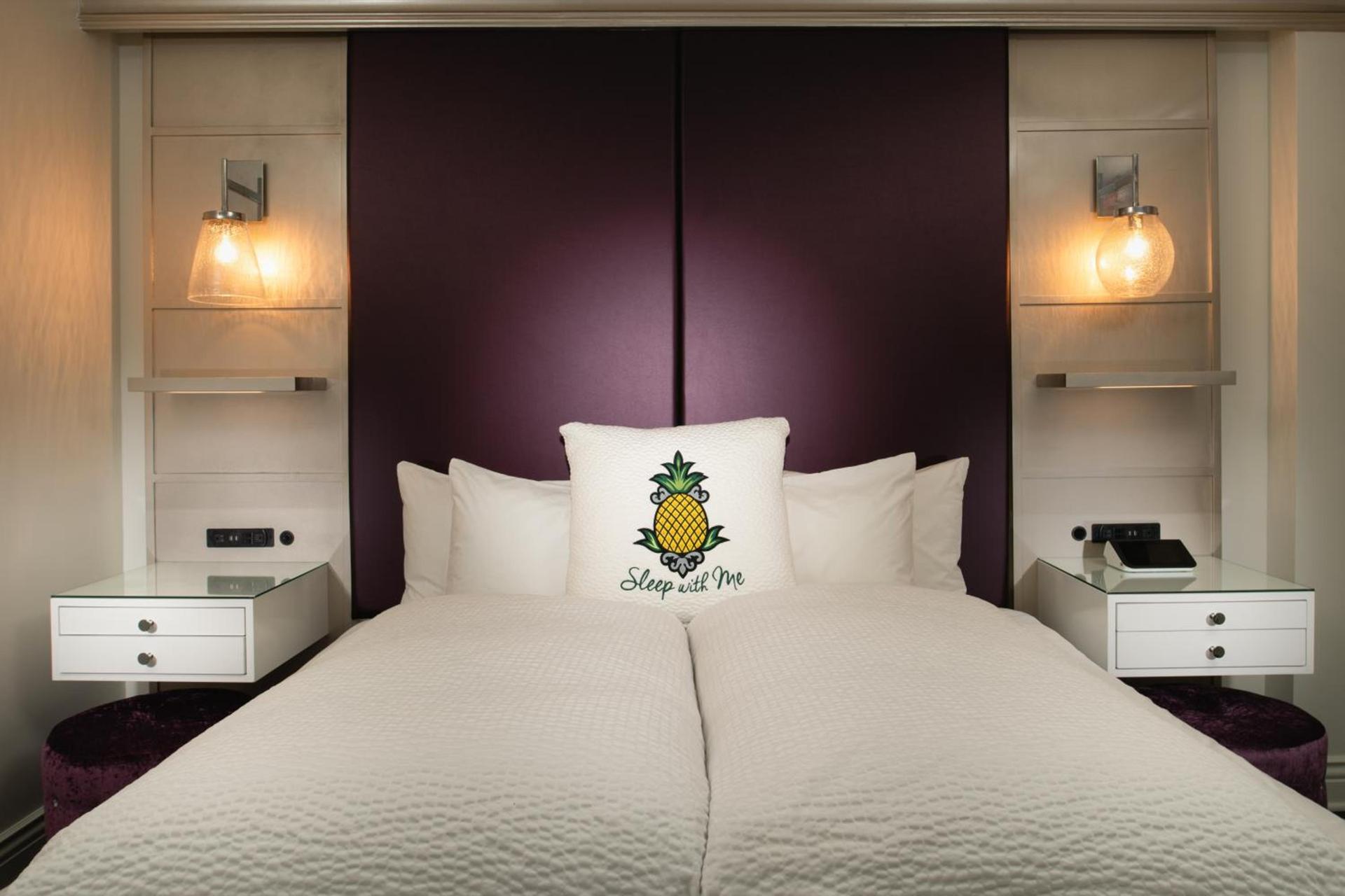 Staypineapple, An Artful Hotel, Midtown New York photo 55