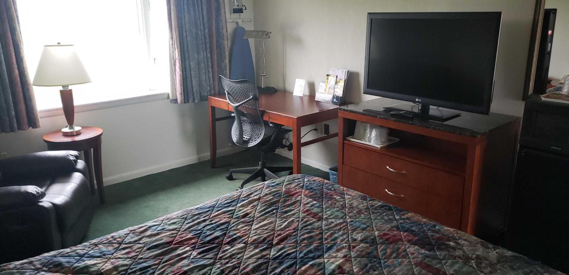 Huntingdon Motor Inn photo 10