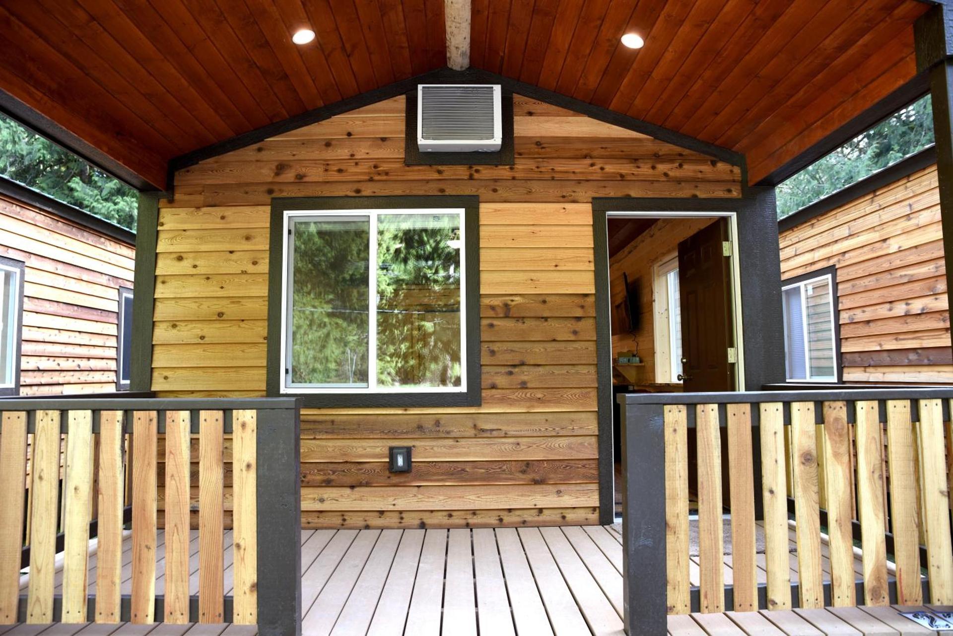 Gateway Inn & Cabins photo 3