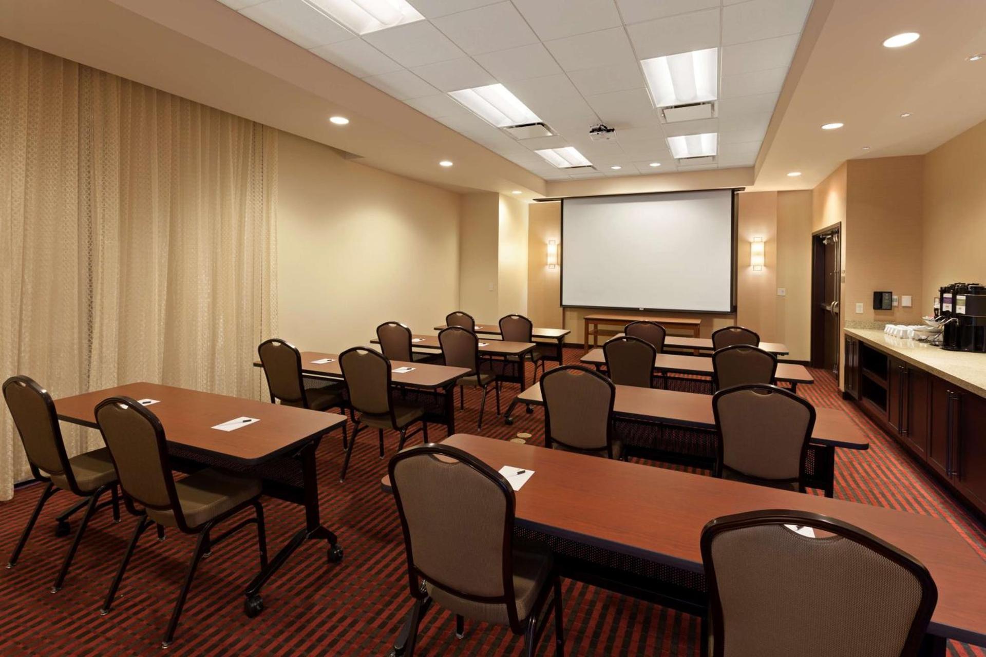 Hyatt Place Austin Downtown photo 25