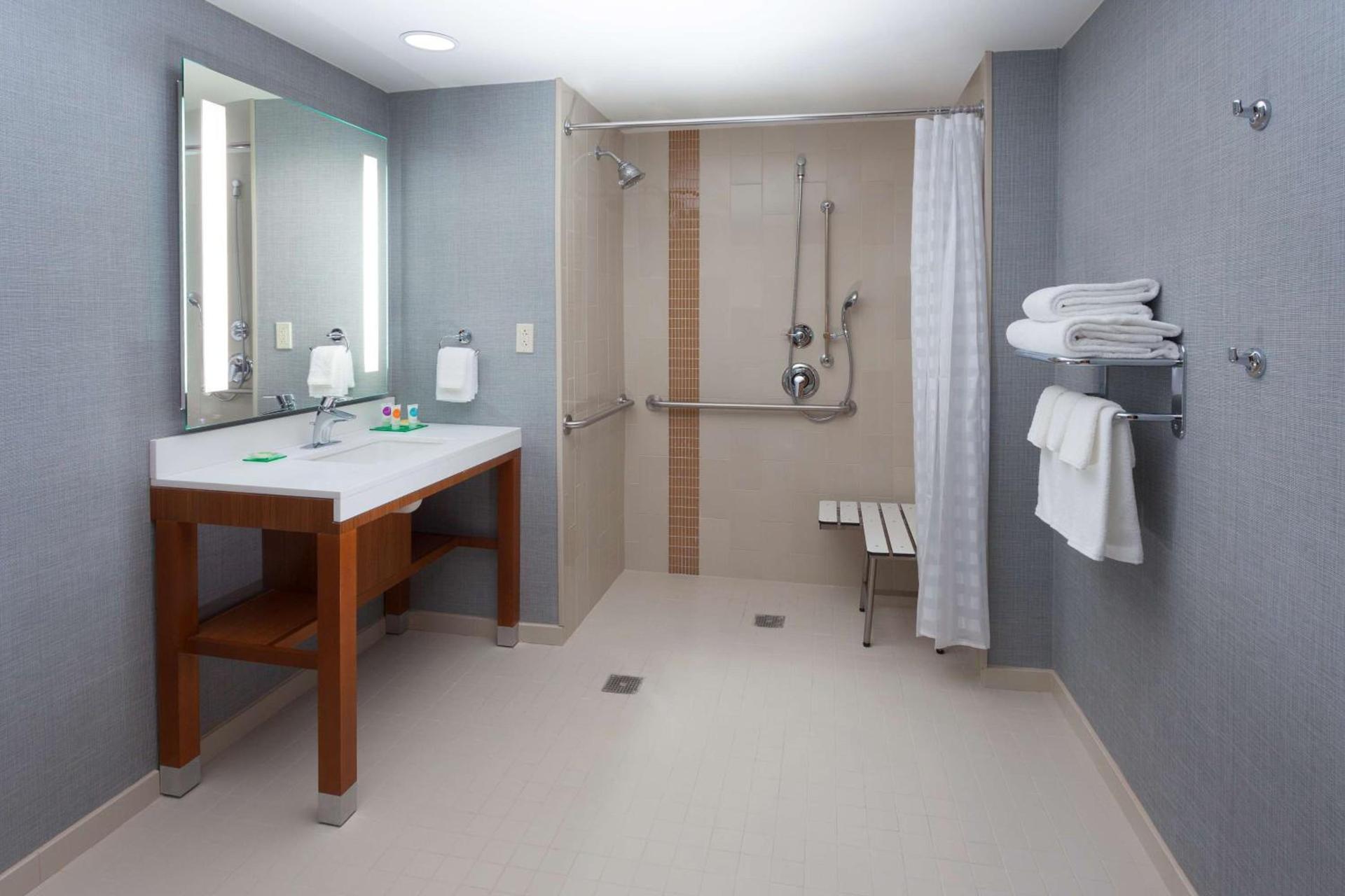 Hyatt Place Austin Downtown photo 37