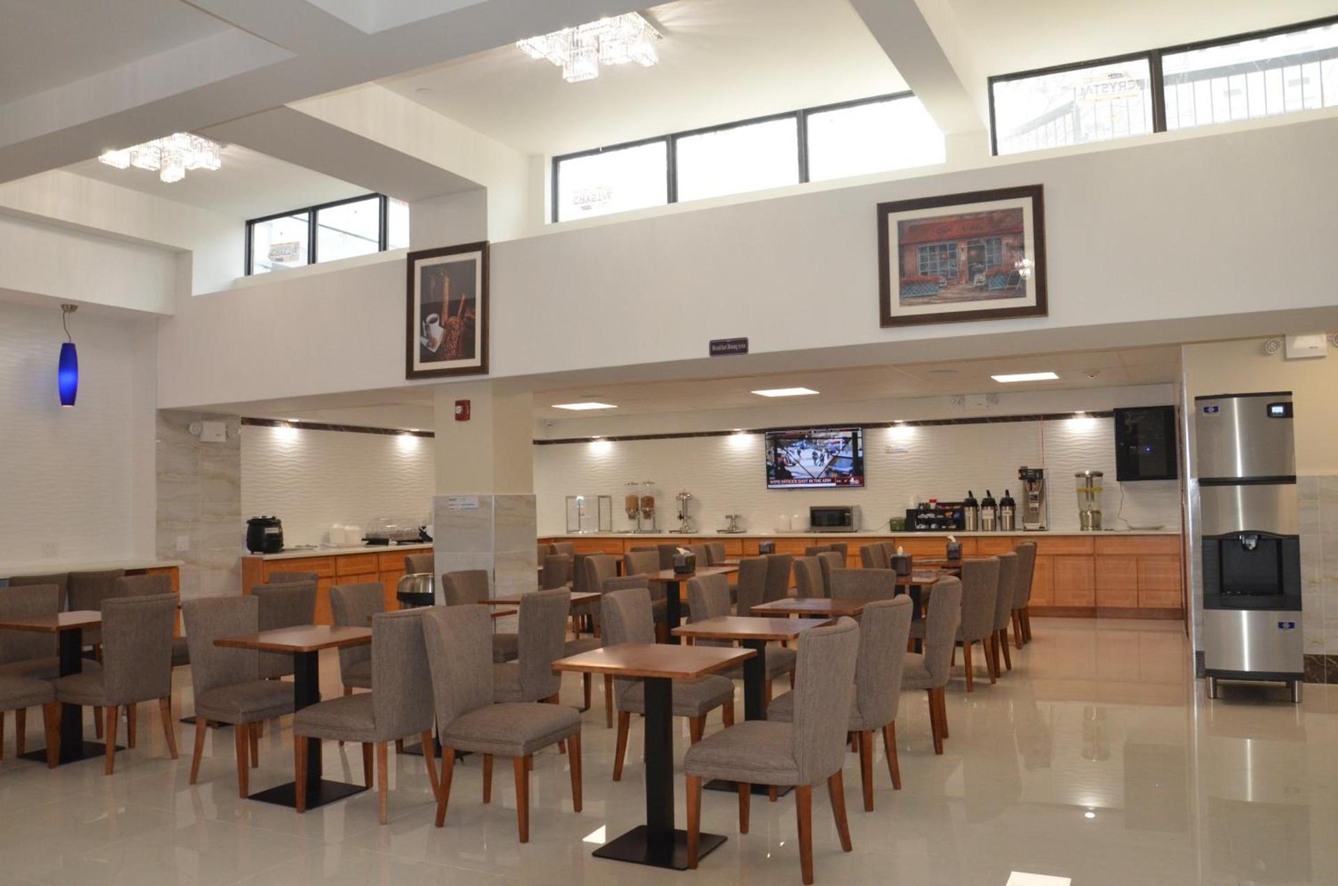 LIC Plaza Hotel photo 2