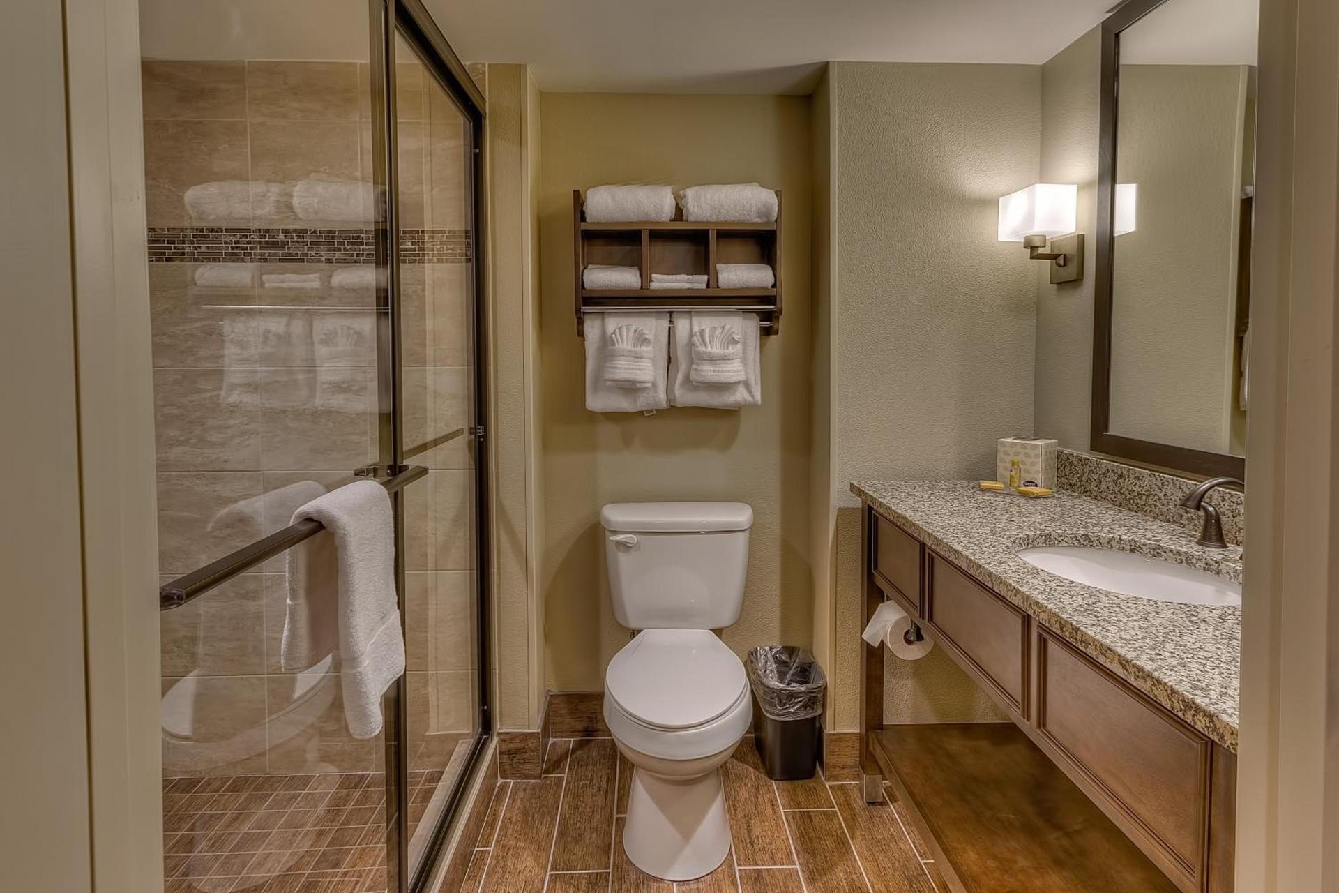 La Quinta by Wyndham Pigeon Forge photo 16