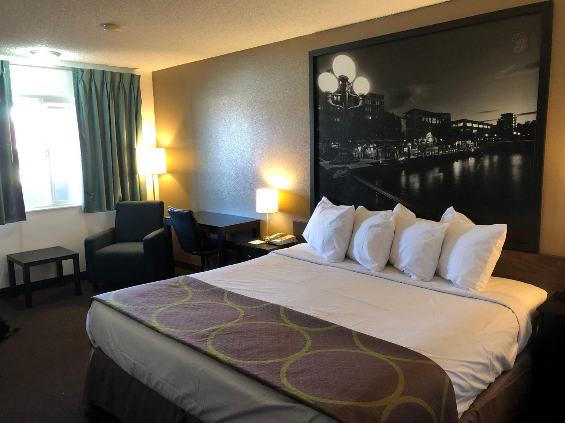Super 8 by Wyndham Fernley photo 19
