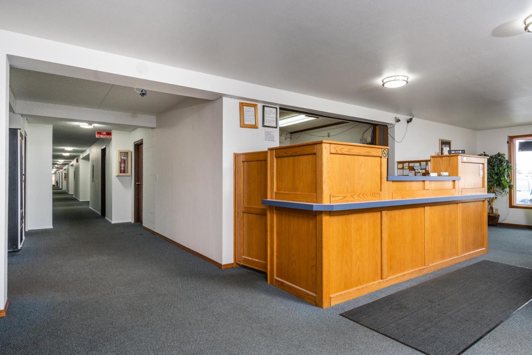 M&M Motel photo 16