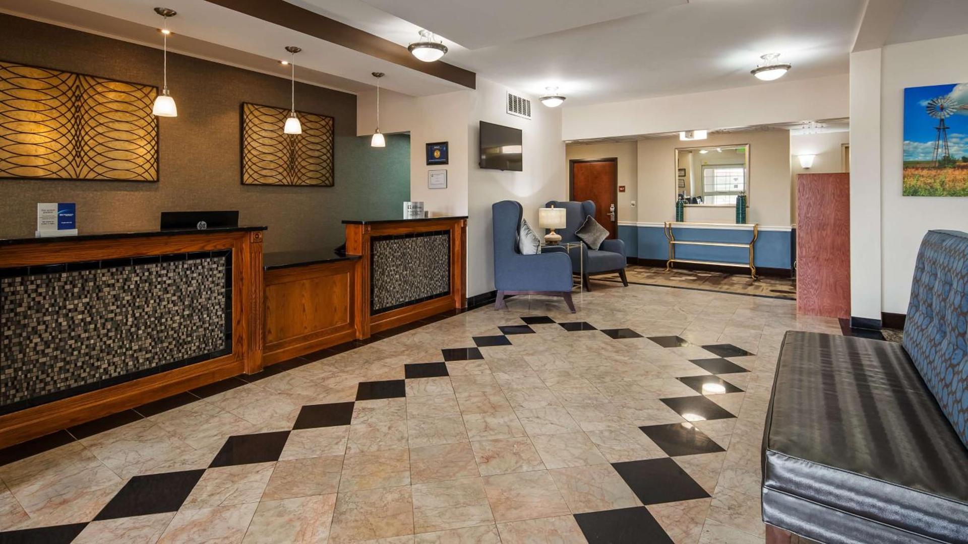 Best Western Plus Wakeeney Inn & Suites photo 2