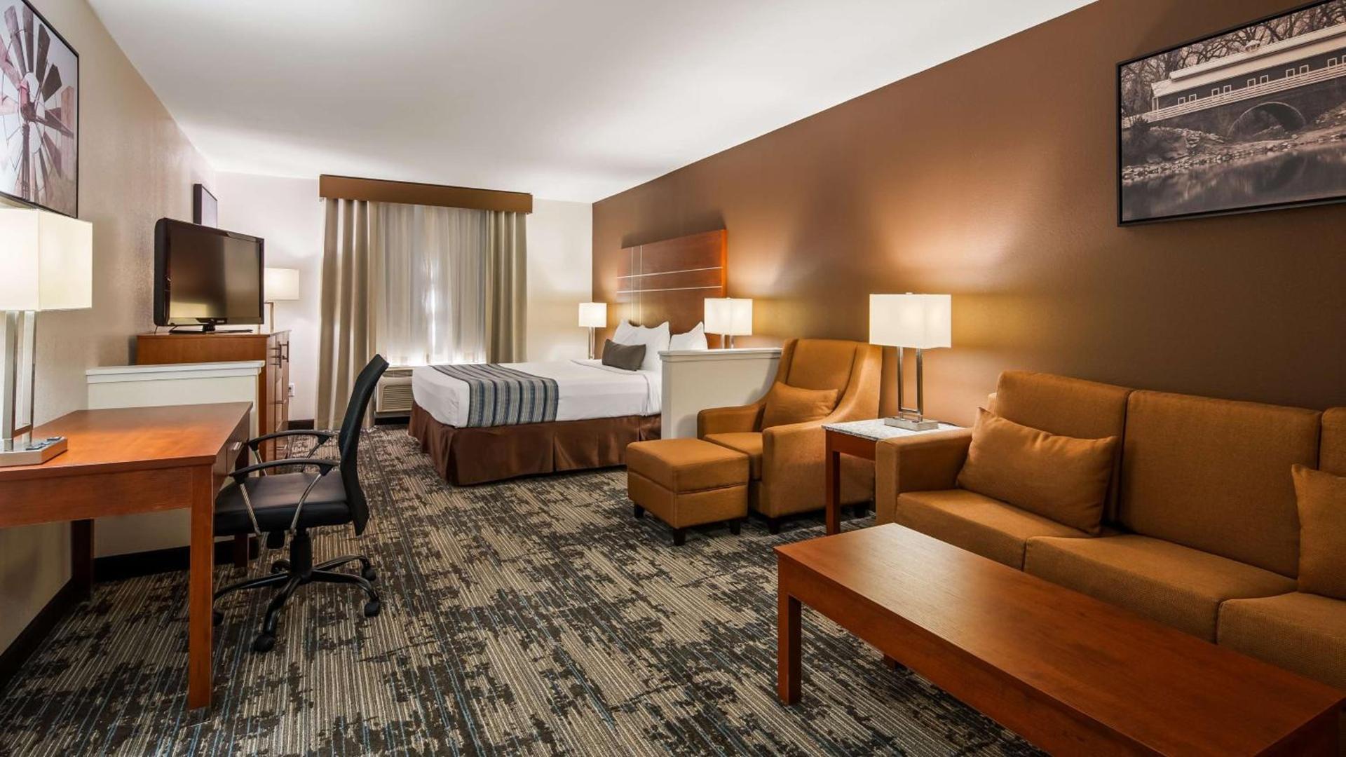 Best Western Plus Wakeeney Inn & Suites photo 9