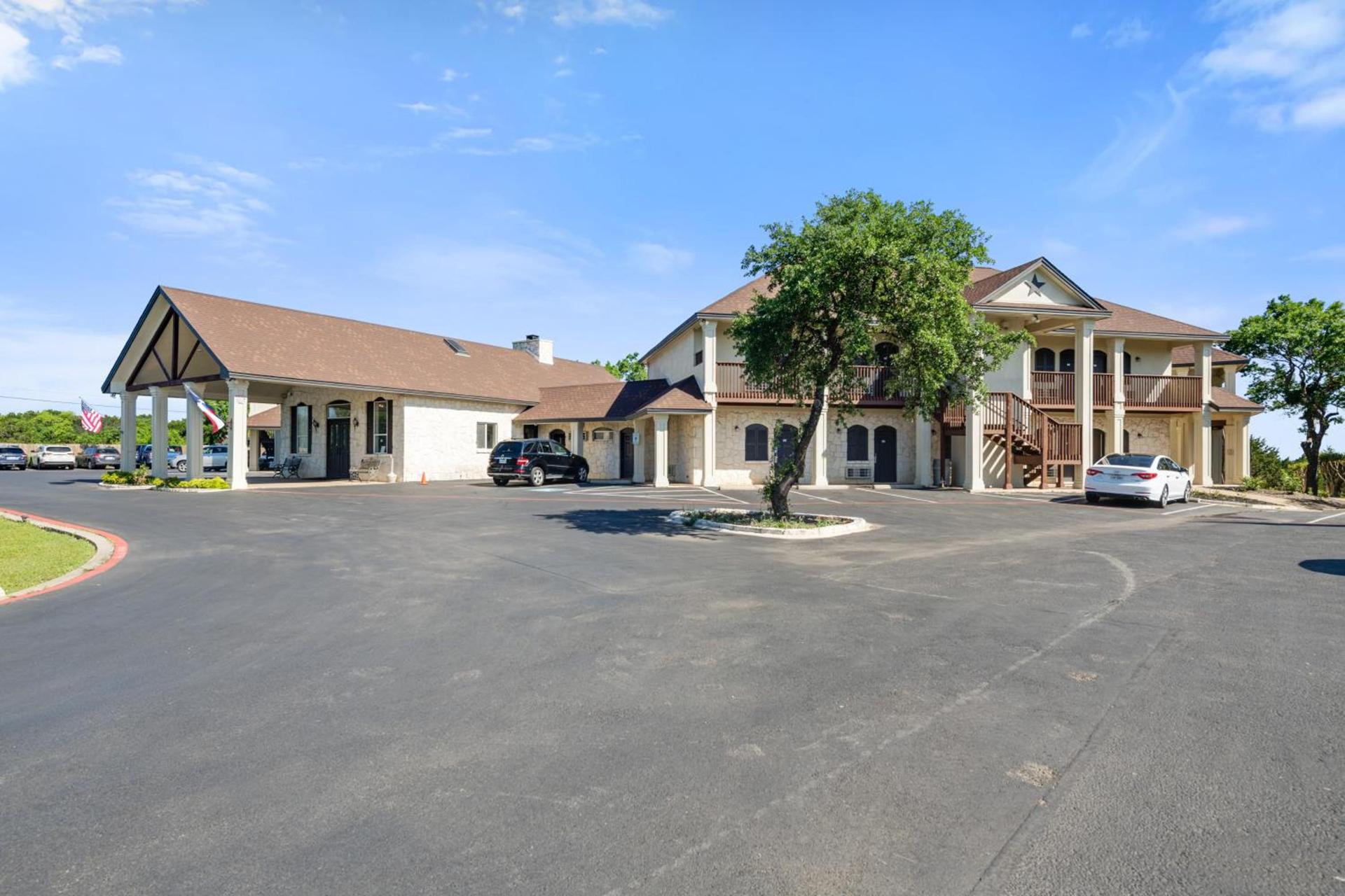 Mountain Star Lodge photo 18