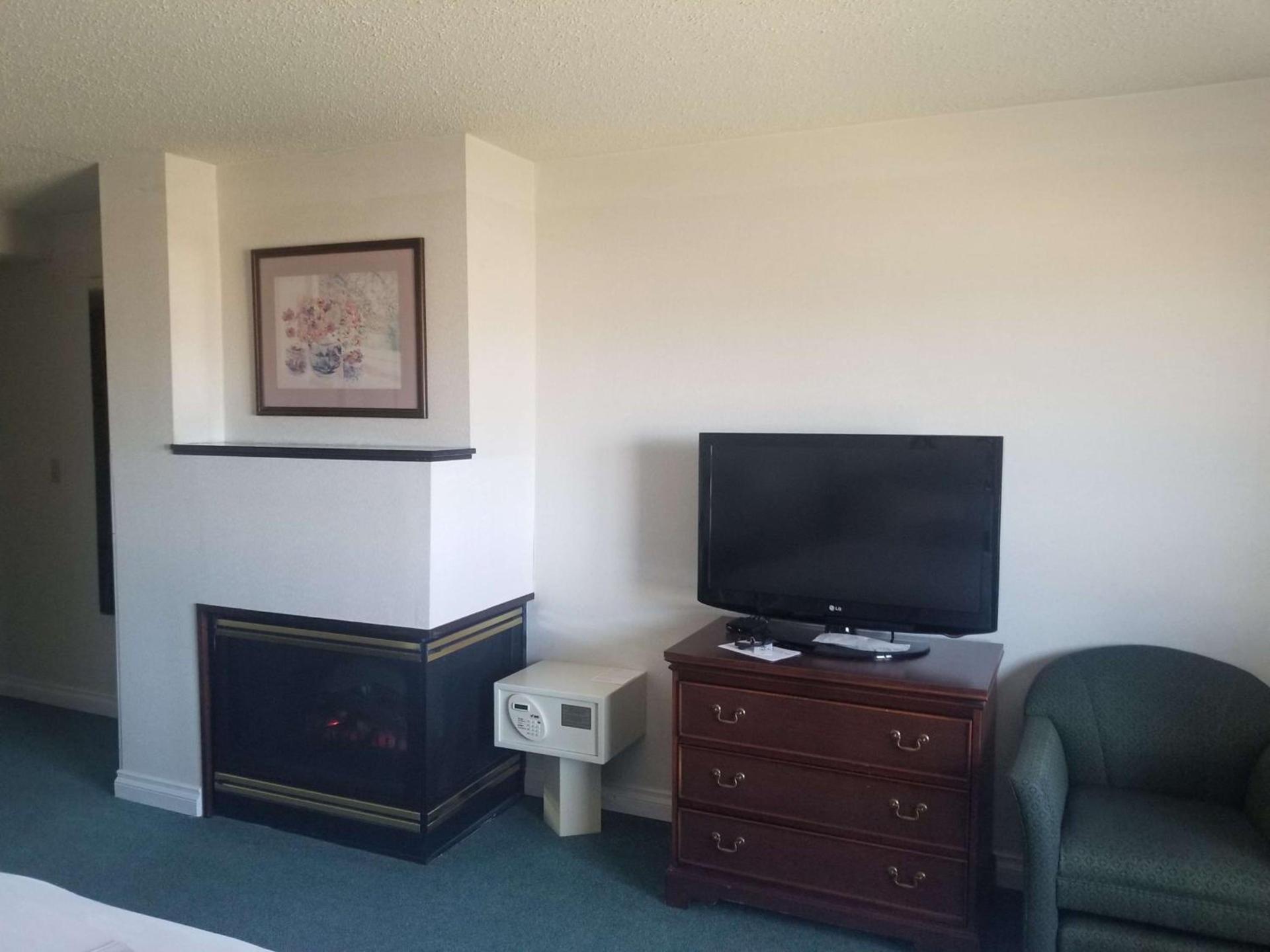 Best Western Sault Ste. Marie photo 13