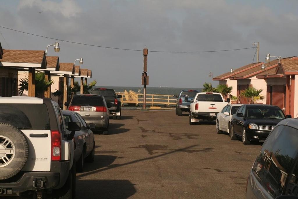 Bayfront Cottages photo 9