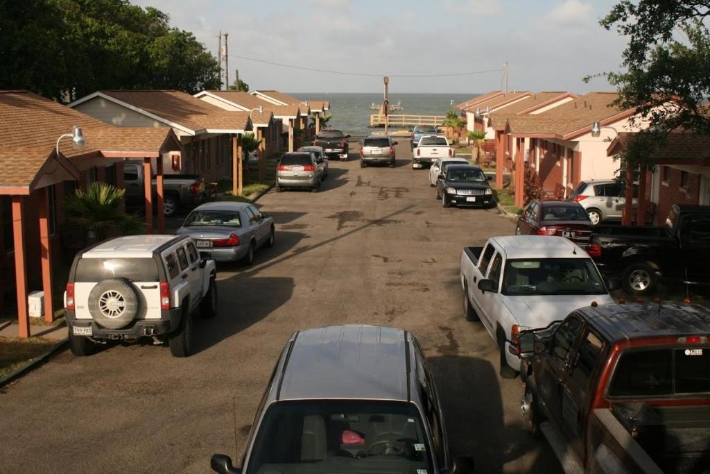 Bayfront Cottages photo 8
