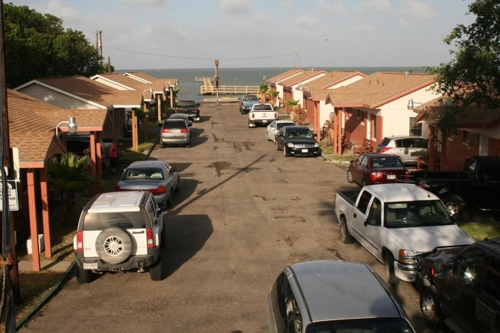 Bayfront Cottages photo 6
