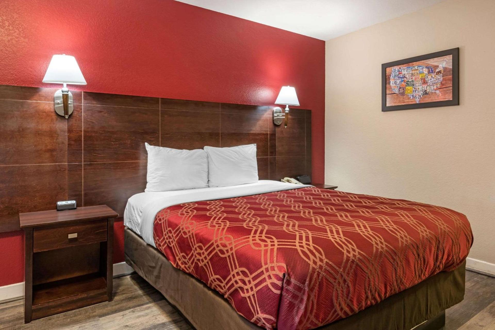 Bay Breeze Inn photo 33