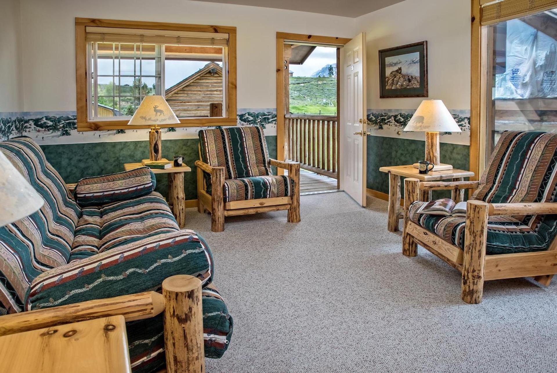 Stanley High Country Inn photo 2