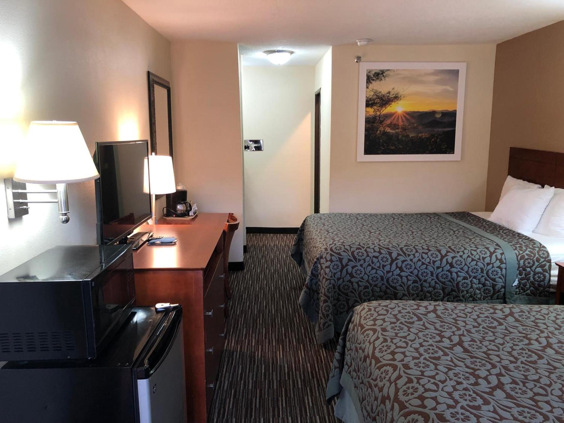 Days Inn by Wyndham Rio Rancho photo 20