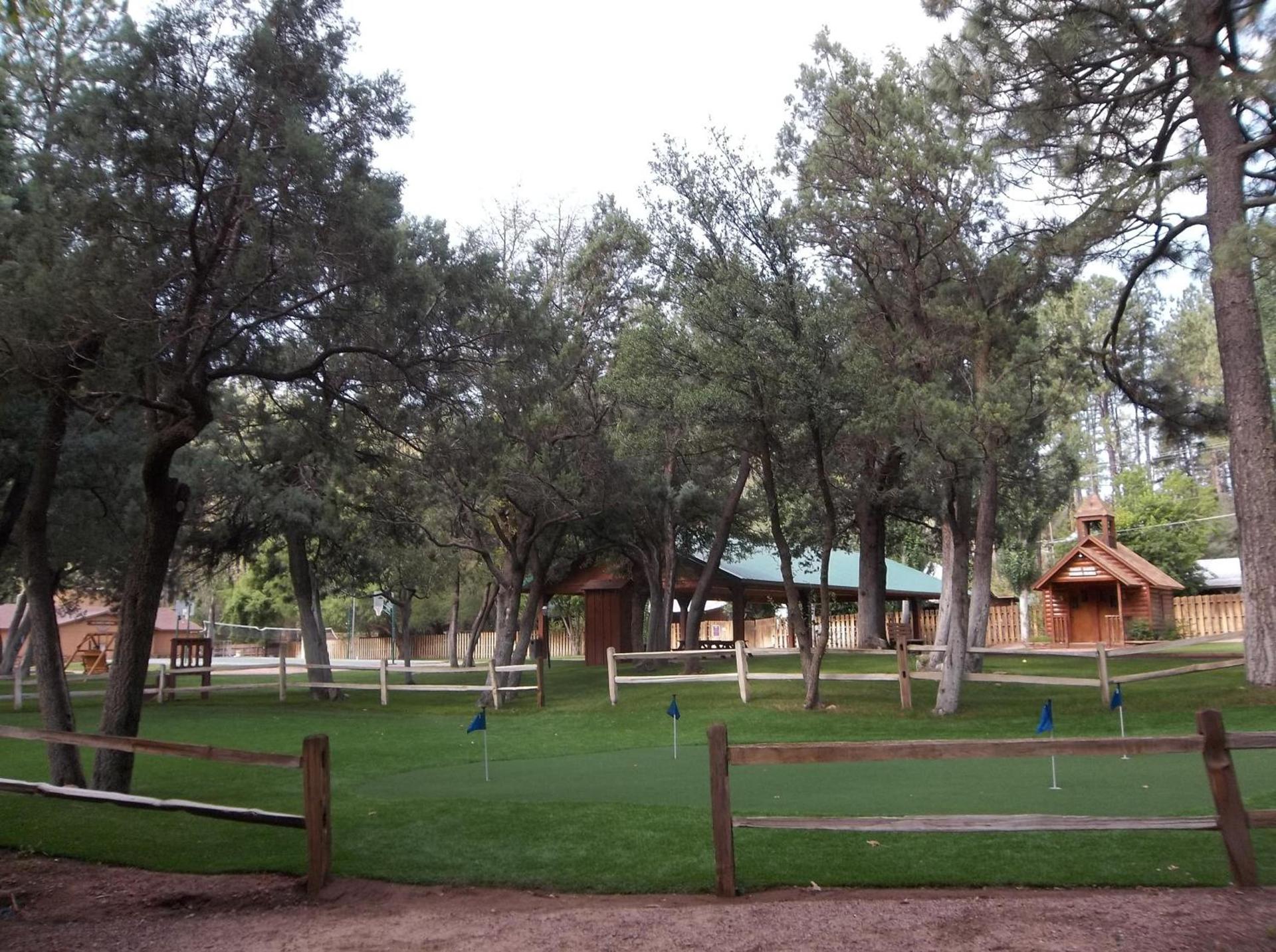 Kohl's Ranch Lodge photo 23