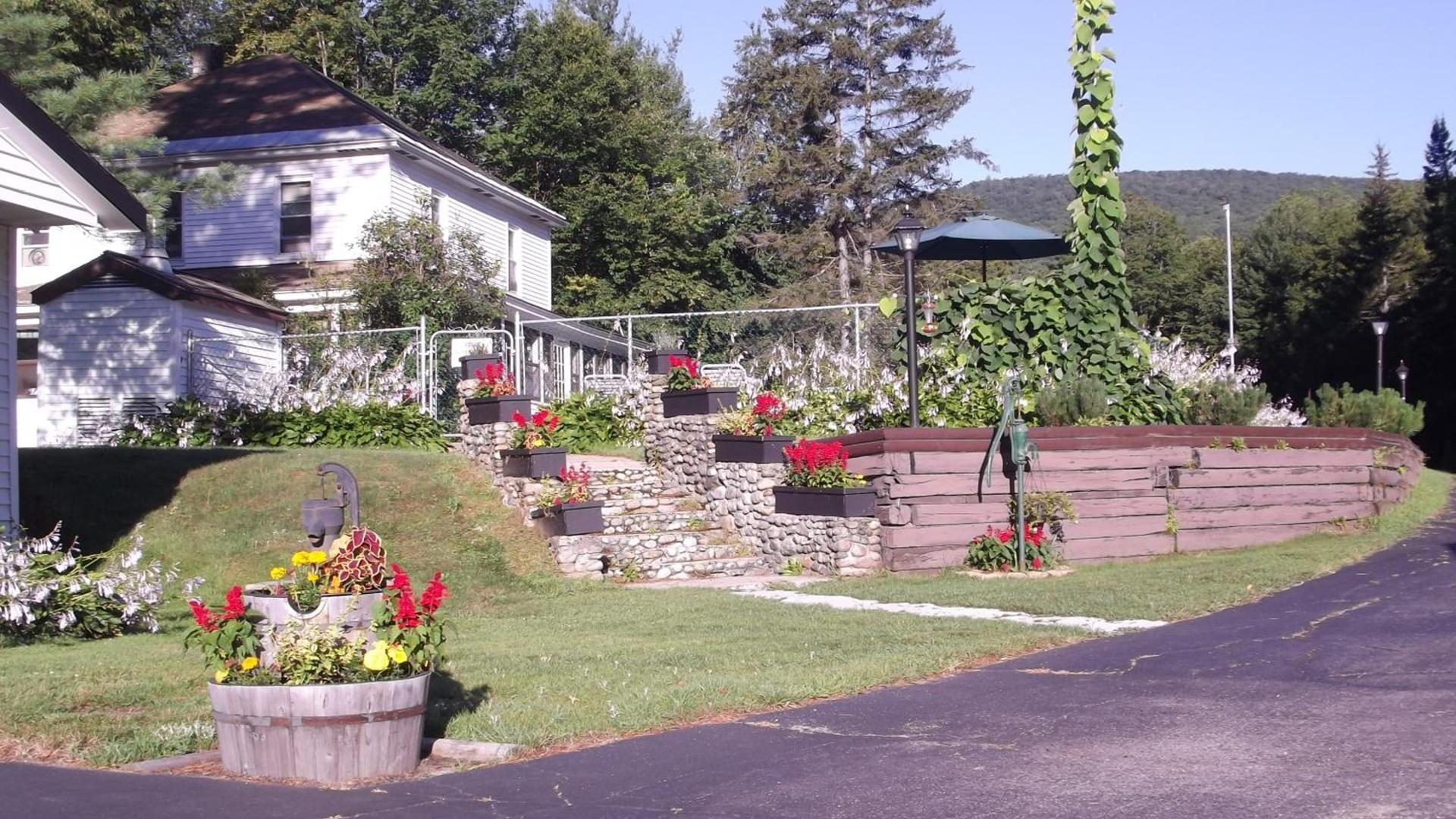 Profile Motel & Cottages photo 17