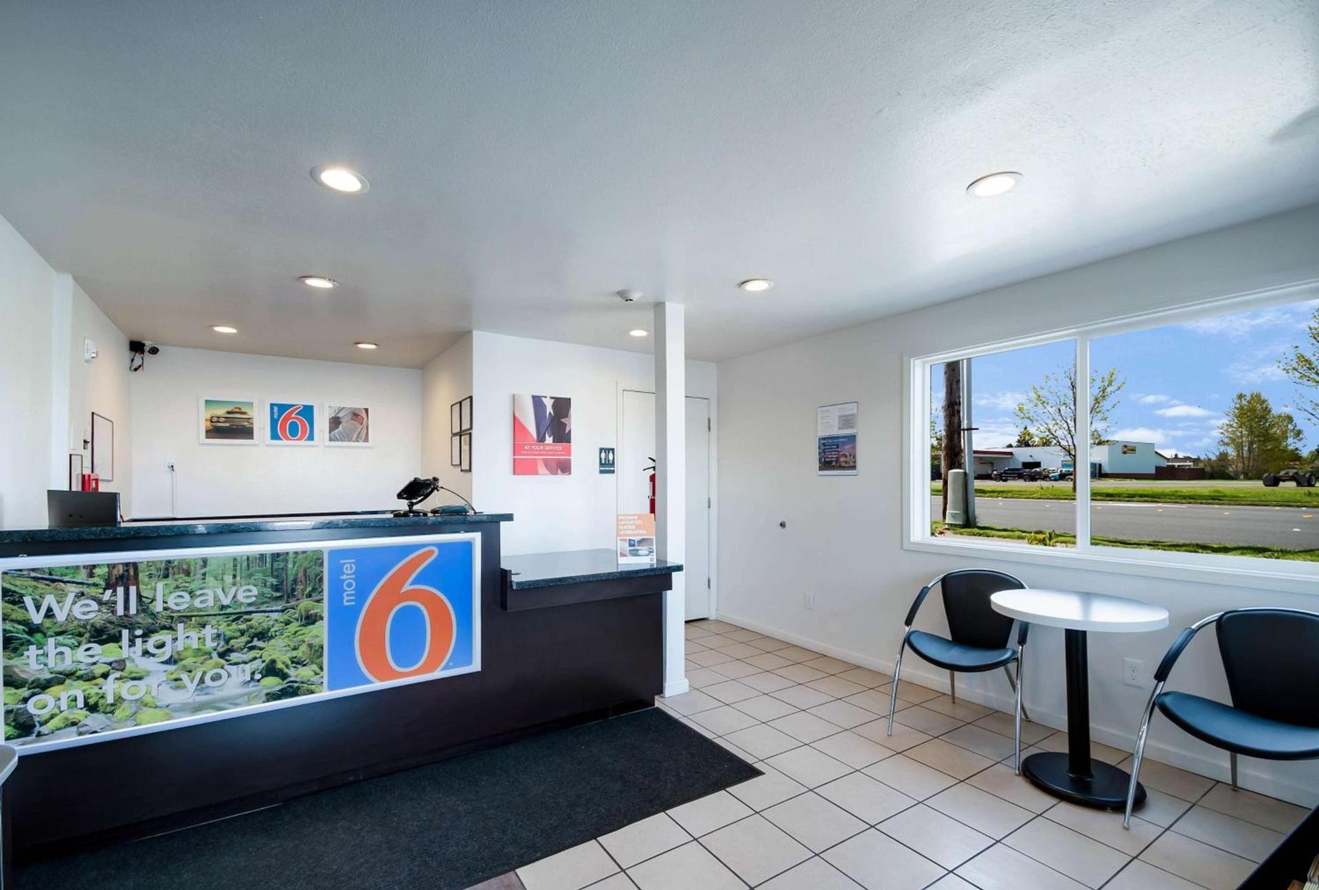 Motel 6-Burlington, WA photo 21