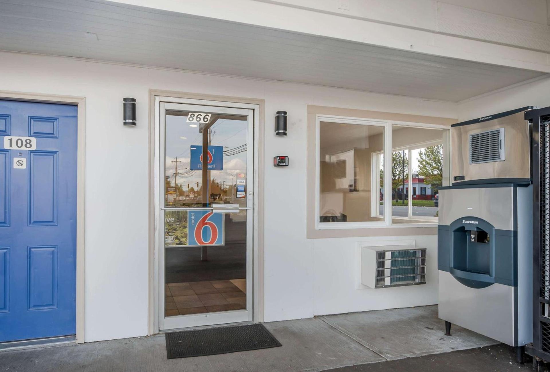 Motel 6-Burlington, WA photo 5