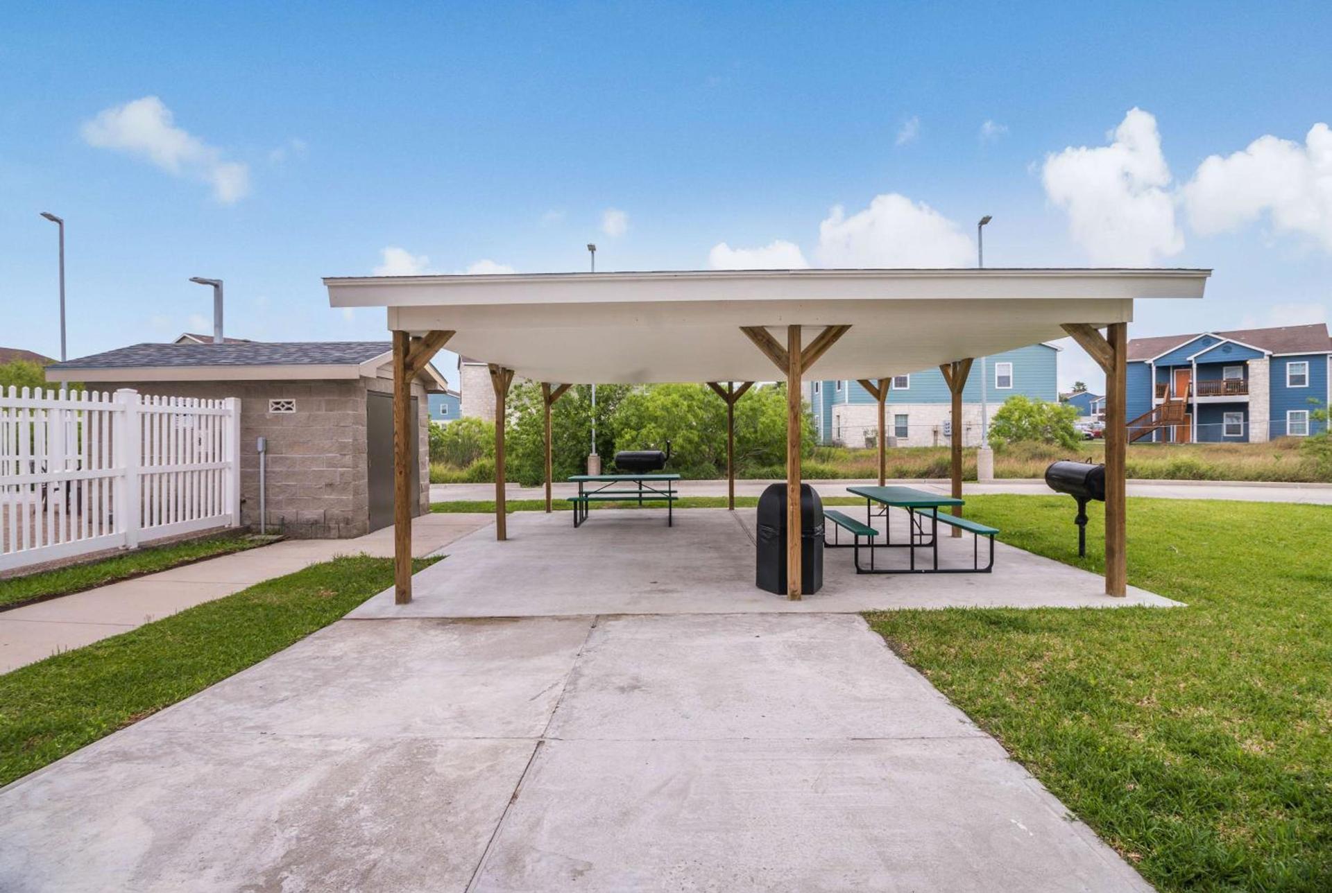 Studio 6-Ingleside, TX photo 22