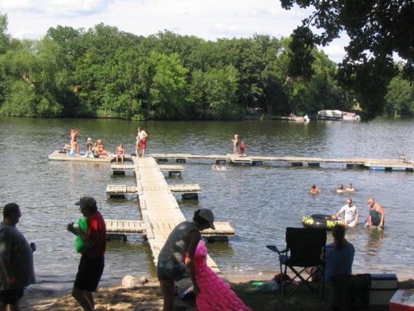 Riverside Resort photo 74