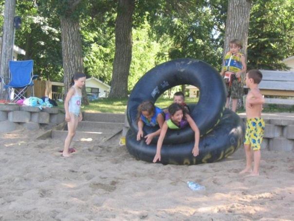 Riverside Resort photo 76