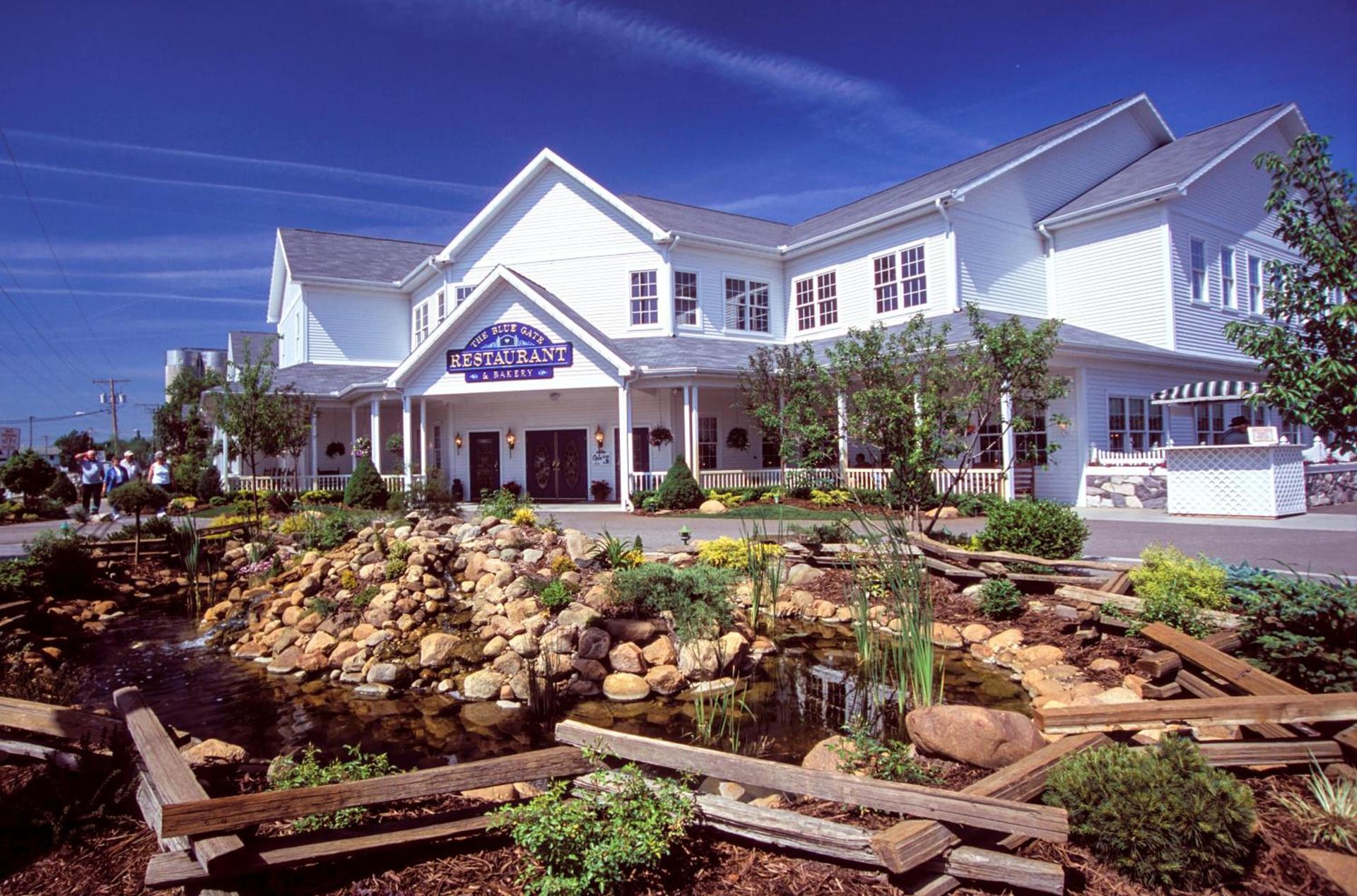 Blue Gate Garden Inn photo 21