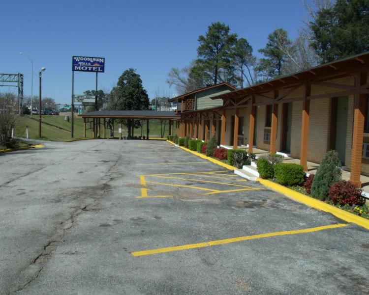 Woodlawn Hills Motel photo 8