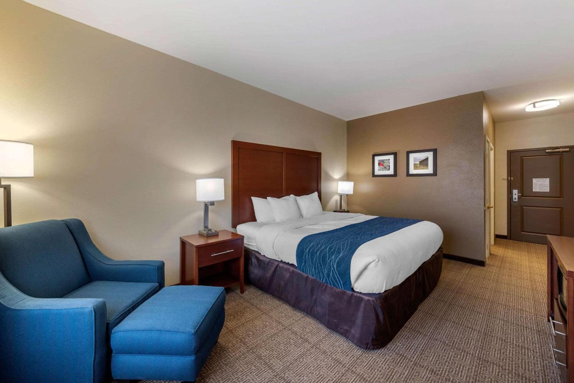 Comfort Inn & Suites Northern Kentucky photo 57