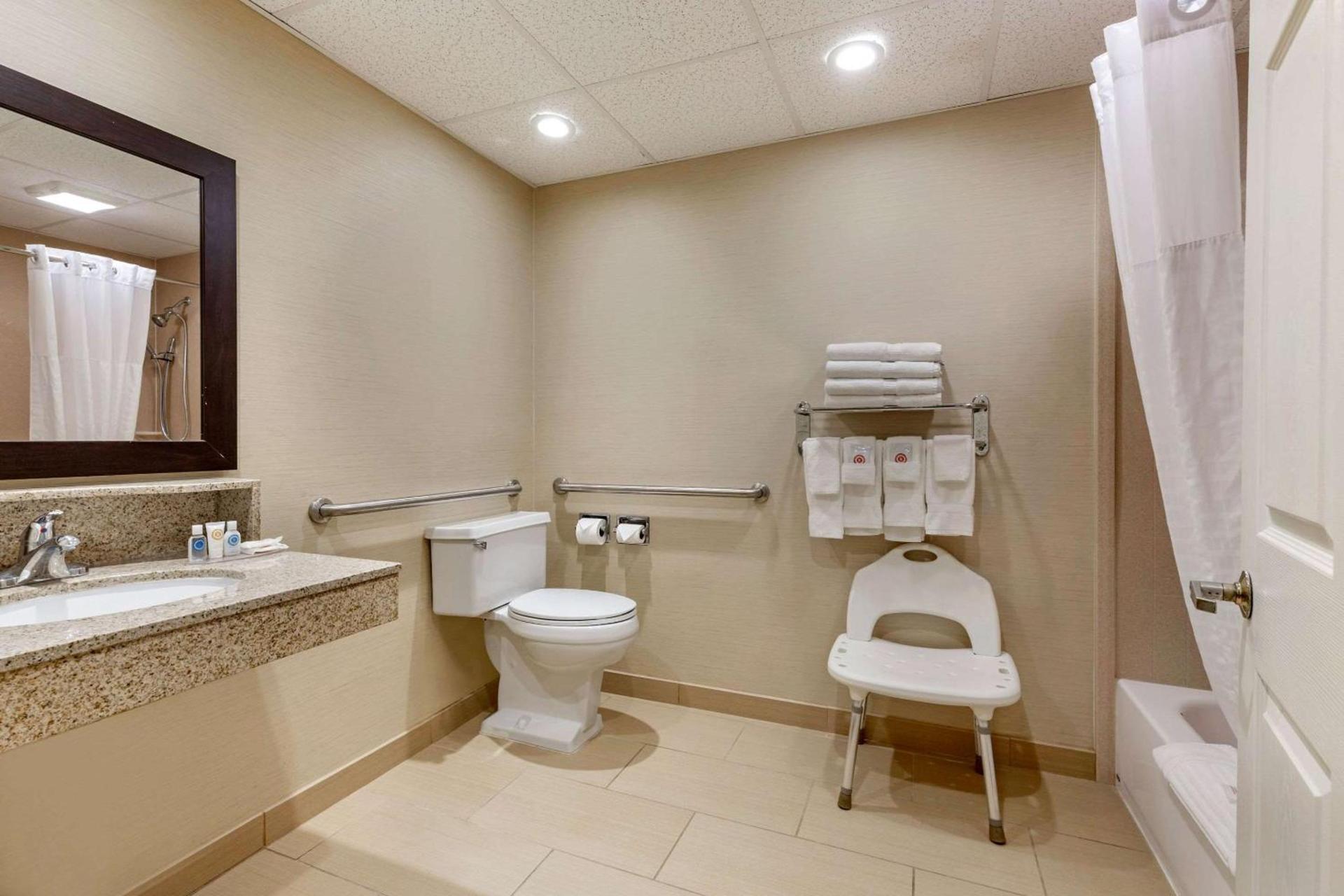 Comfort Inn Auburn-Worcester photo 10