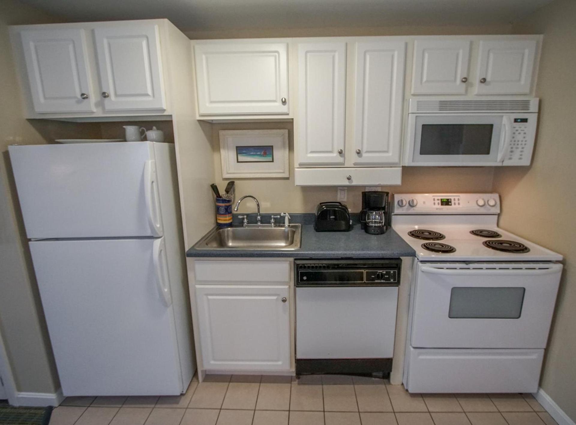 Cape Winds Resort photo 25