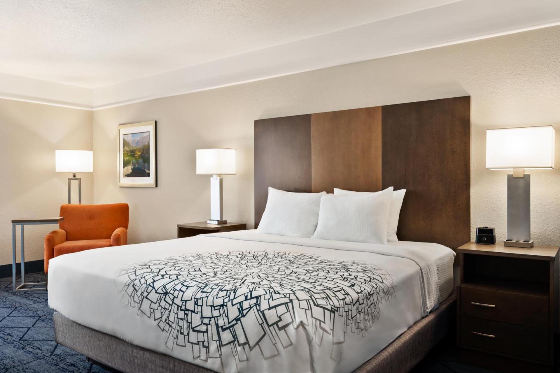 La Quinta Inn and Suites by Wyndham at WaTiki Waterpark photo 66
