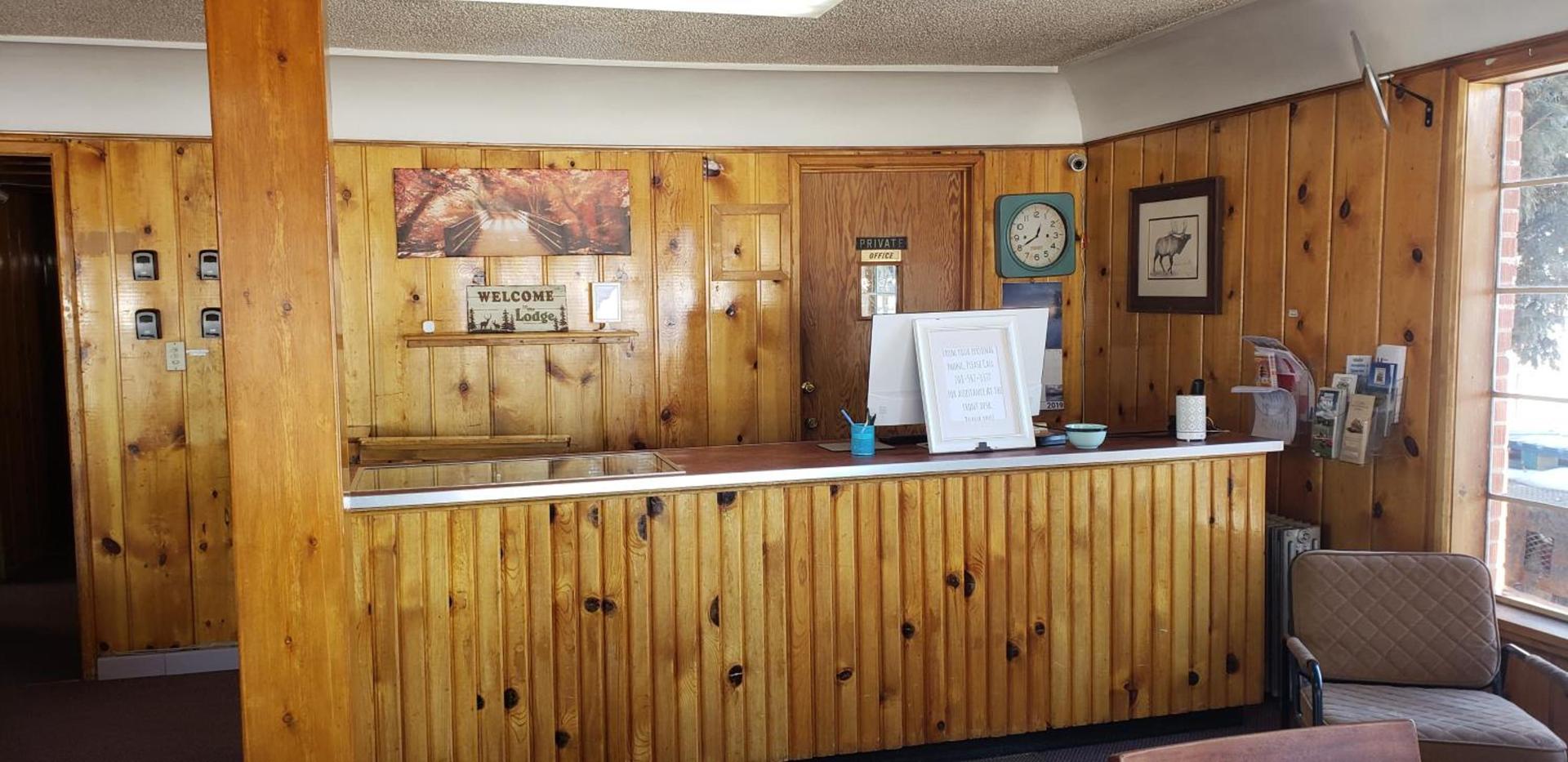 Caribou Lodge and Motel photo 1